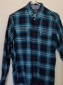 PLAID CLASSIC FIT BUTTONED DOWN SHIRT
